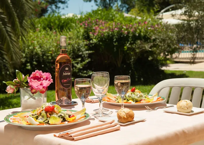 فندق Casarose - Cannes 4*